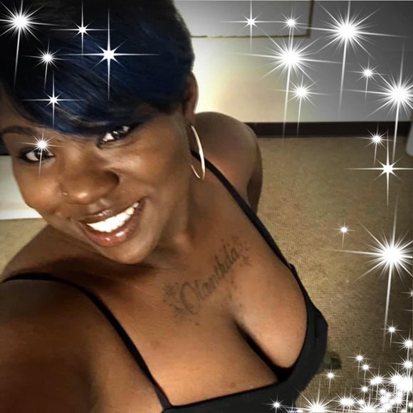 Meet your Posher, Olanthda - Picture 1 of 1